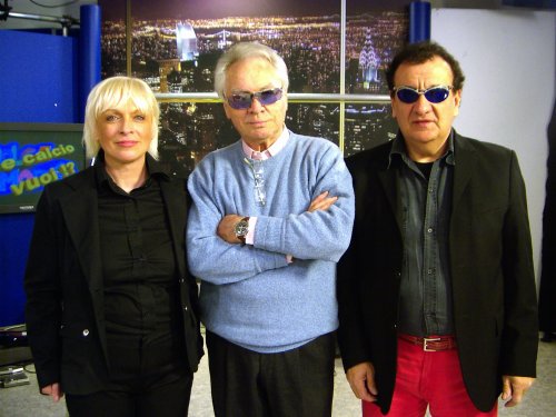 Claudia e Franco in compagnia dello scrittore Luca Goldoni.